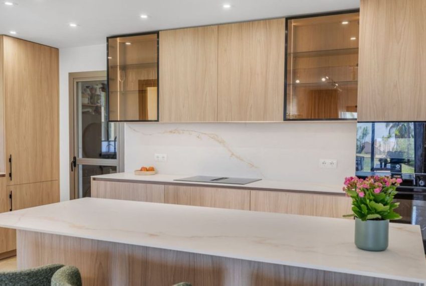 R5398537-Apartment-For-Sale-Benahavis-Ground-Floor-Apartment-3-Beds-136-Built-12