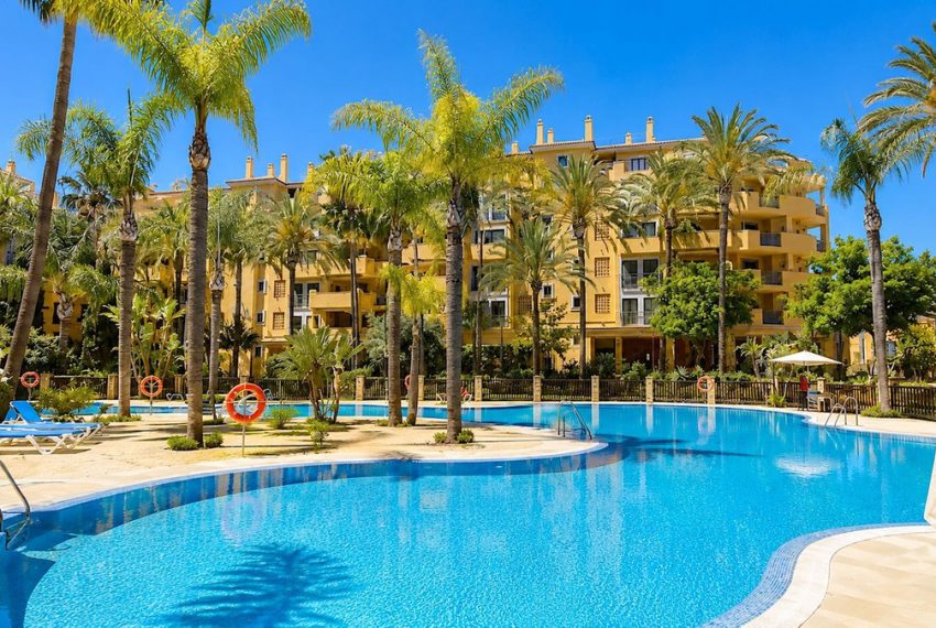 R5398630-Apartment-For-Sale-San-Pedro-de-Alcantara-Ground-Floor-Apartment-2-Beds-113-Built