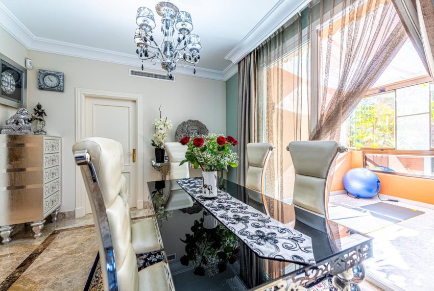 R5399737-Apartment-For-Sale-Nueva-Andalucia-Middle-Floor-Apartment-2-Beds-142-Built-4