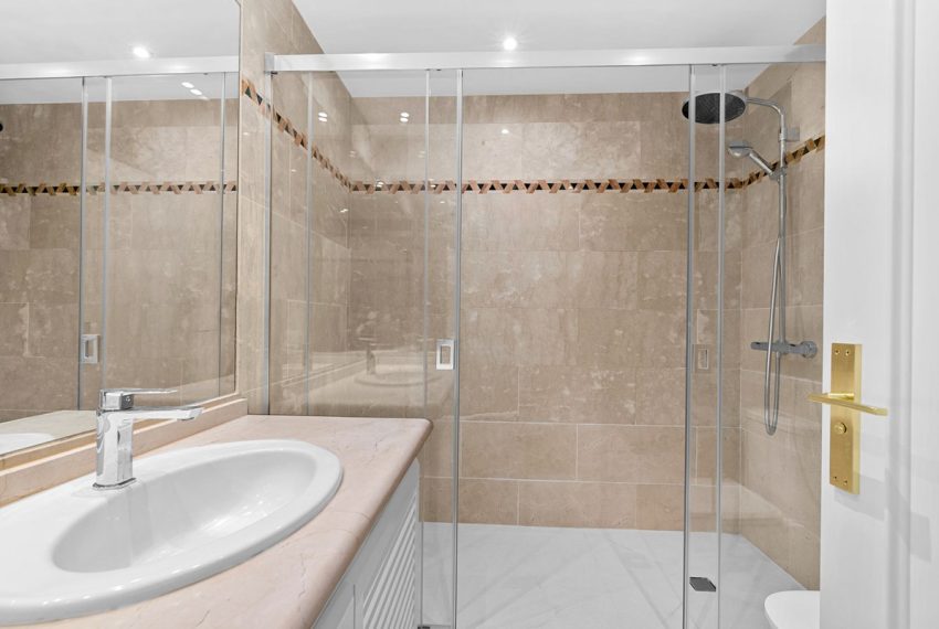 R5399809-Apartment-For-Sale-Nueva-Andalucia-Middle-Floor-Apartment-3-Beds-133-Built-15