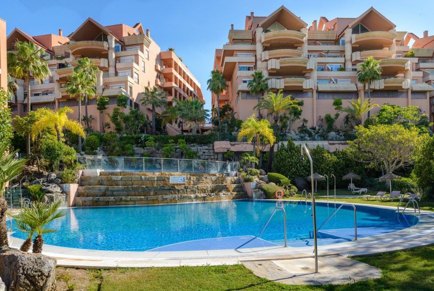 R5399809-Apartment-For-Sale-Nueva-Andalucia-Middle-Floor-Apartment-3-Beds-133-Built