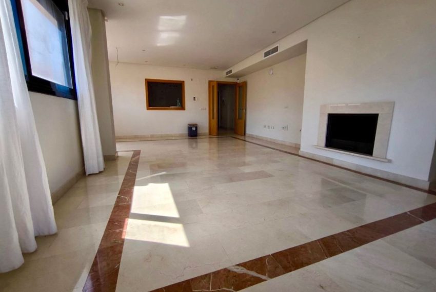 R5400007-Apartment-For-Sale-Puerto-Banus-Penthouse-2-Beds-129-Built-11