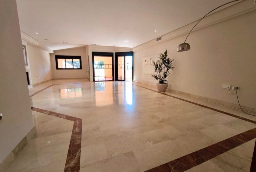 R5400007-Apartment-For-Sale-Puerto-Banus-Penthouse-2-Beds-129-Built-6
