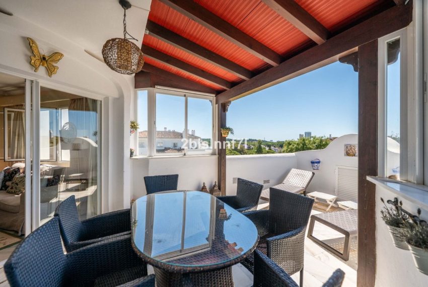 R5400010-Apartment-For-Sale-Elviria-Penthouse-2-Beds-80-Built-2