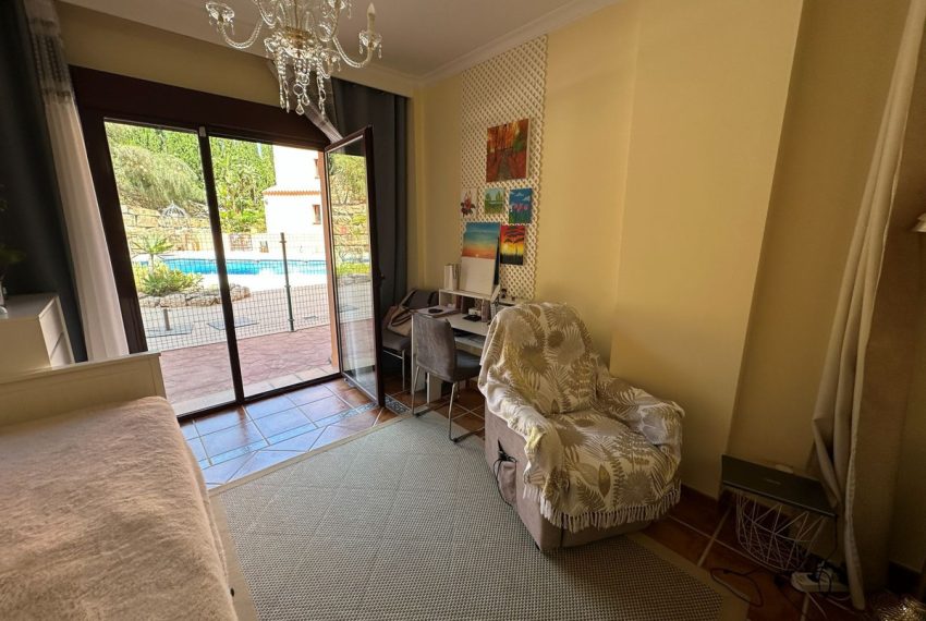 R5400091-Apartment-For-Sale-Benahavis-Middle-Floor-Apartment-1-Beds-70-Built-2