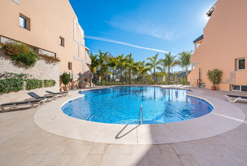 R5400259-Apartment-For-Sale-Nueva-Andalucia-Duplex-2-Beds-170-Built-14