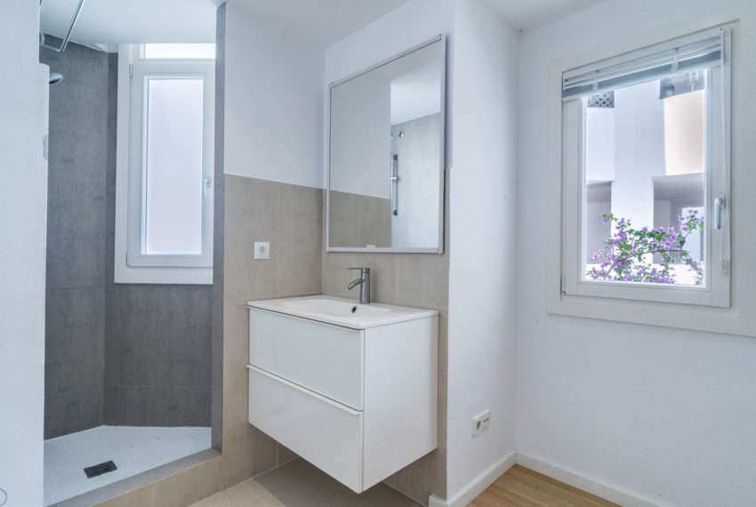 R5400343-Apartment-For-Sale-Puerto-Banus-Middle-Floor-Apartment-2-Beds-137-Built-17