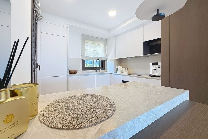 R5400679-Apartment-For-Sale-Estepona-Penthouse-3-Beds-114-Built-8