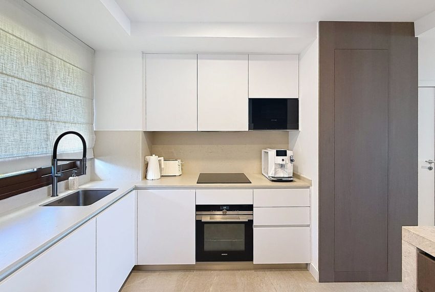 R5400679-Apartment-For-Sale-Estepona-Penthouse-3-Beds-114-Built-9