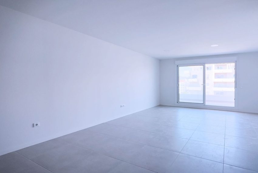 R5401054-Apartment-For-Sale-Nueva-Andalucia-Top-Floor-Apartment-3-Beds-115-Built-13