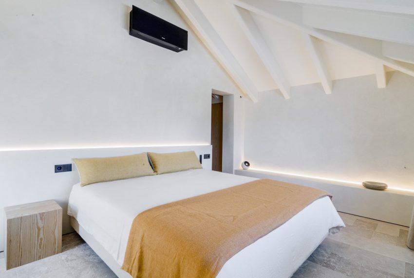 R5401402-Apartment-For-Sale-The-Golden-Mile-Penthouse-Duplex-5-Beds-368-Built-17