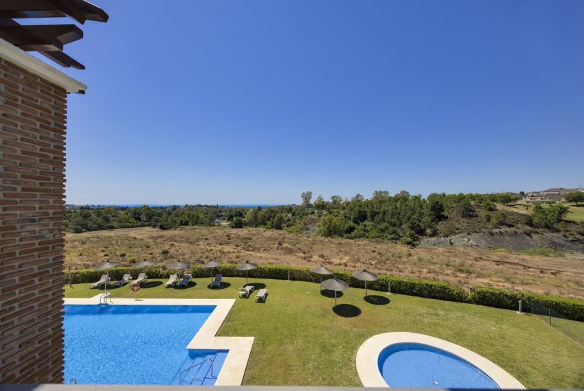 R5401891-Apartment-For-Sale-Los-Arqueros-Penthouse-Duplex-3-Beds-102-Built-3