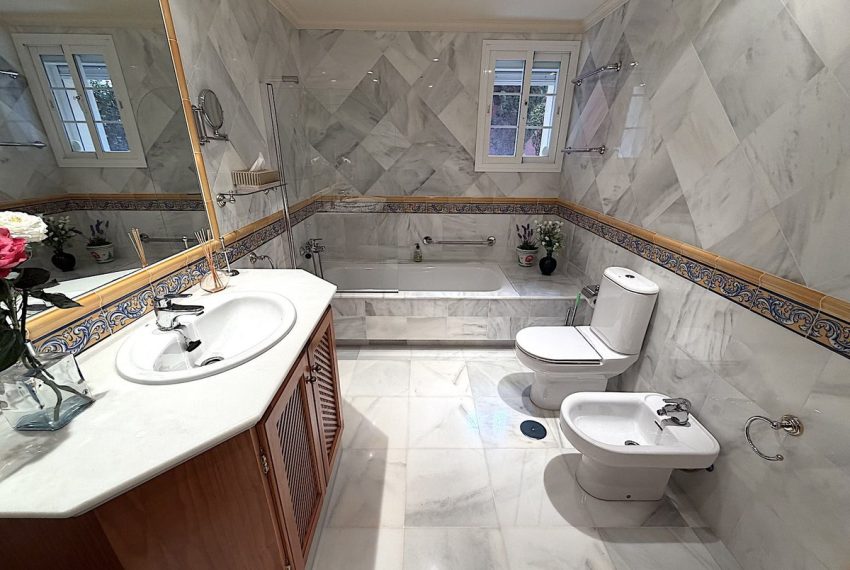R5401960-Apartment-For-Sale-Monte-Halcones-Ground-Floor-Apartment-2-Beds-140-Built-16