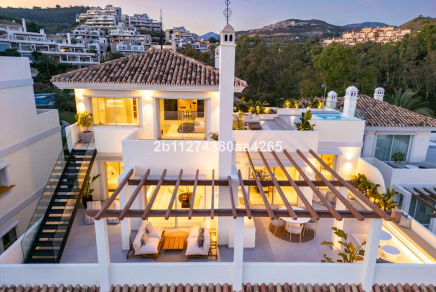 R5401990-Apartment-For-Sale-Marbella-Penthouse-Duplex-3-Beds-207-Built