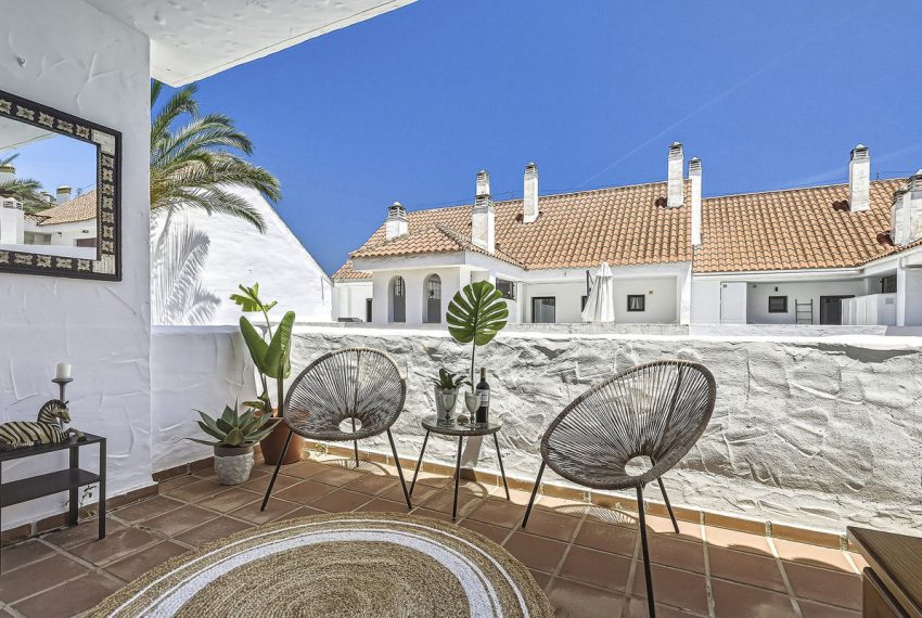 R5402149-Apartment-For-Sale-Nueva-Andalucia-Middle-Floor-Apartment-3-Beds-131-Built