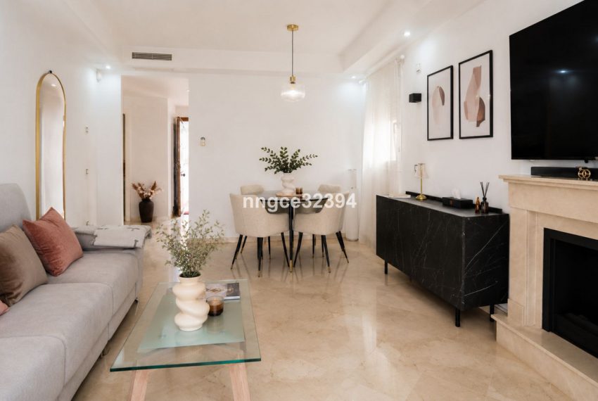 R5402287-Apartment-For-Sale-Nueva-Andalucia-Ground-Floor-Apartment-2-Beds-154-Built-14