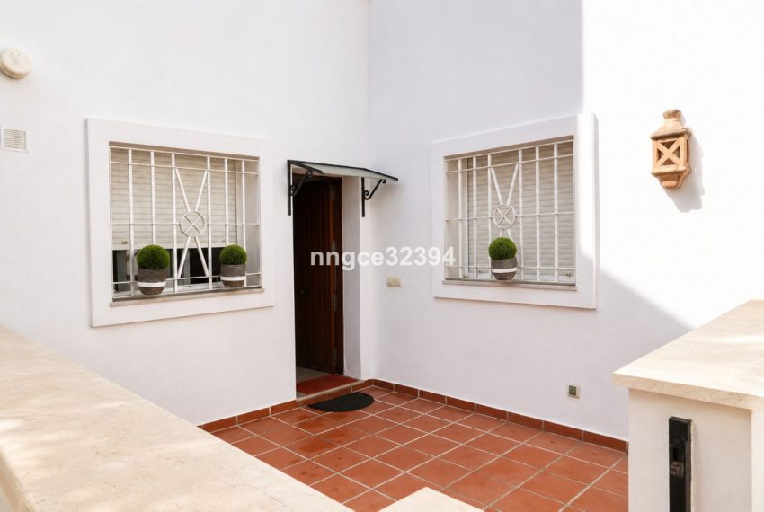 R5402287-Apartment-For-Sale-Nueva-Andalucia-Ground-Floor-Apartment-2-Beds-154-Built-4