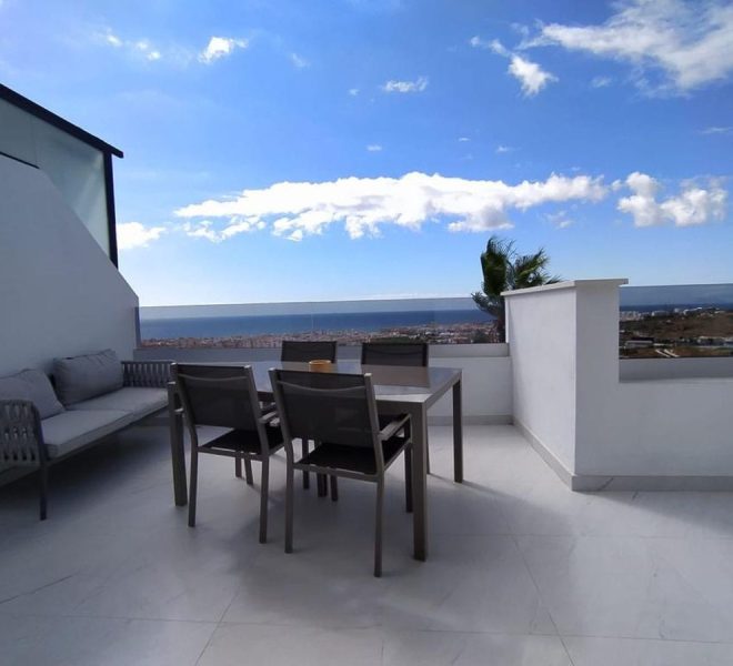 R5406499-Image 1-Penthouse - 2 Beds - 105 Built