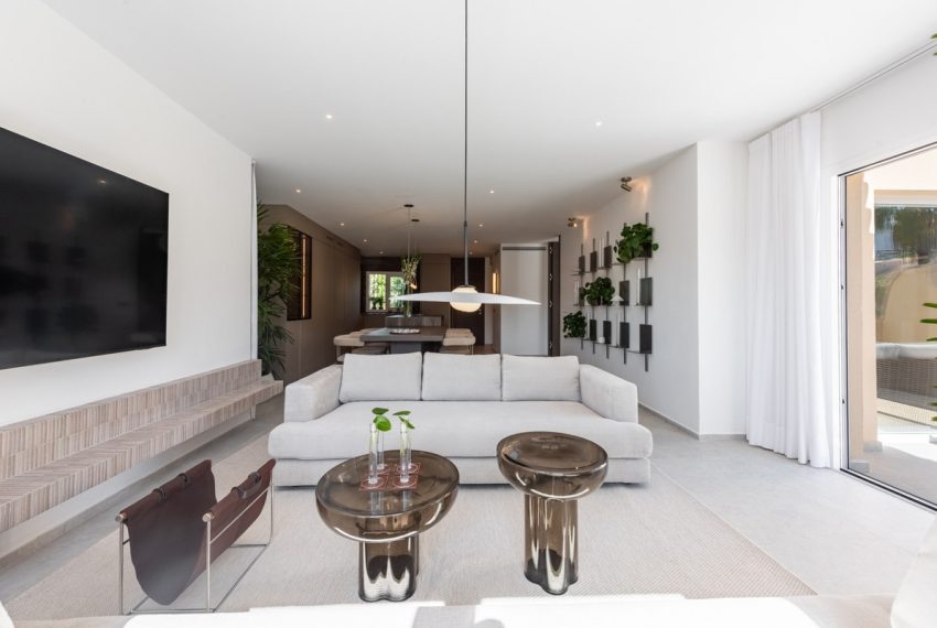 R5406937-Apartment-For-Sale-Nueva-Andalucia-Penthouse-Duplex-3-Beds-246-Built-12