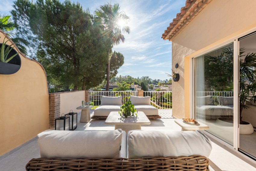 R5406937-Apartment-For-Sale-Nueva-Andalucia-Penthouse-Duplex-3-Beds-246-Built-8
