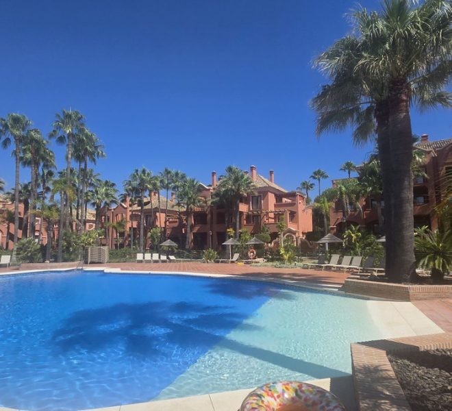 R5407084-Image 1-Ground Floor Apartment - 2 Beds - 133 Built