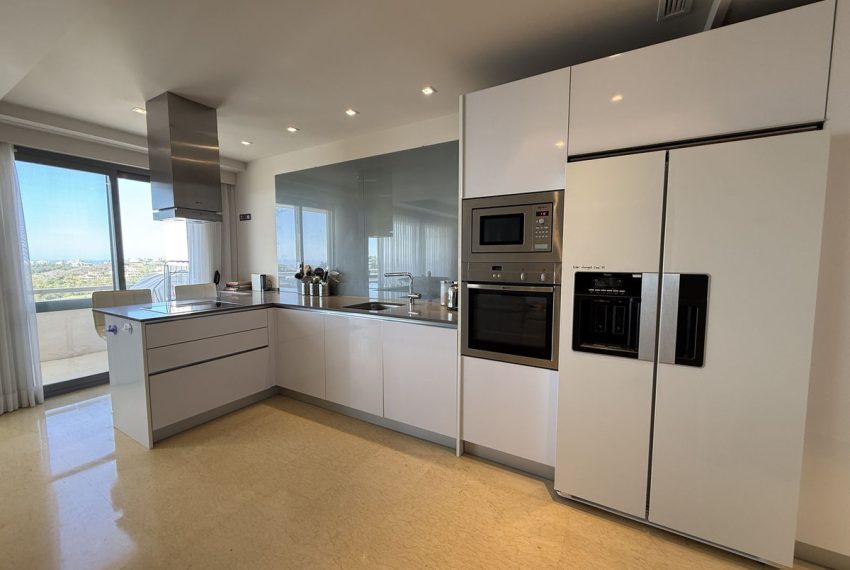 R5407207-Apartment-For-Sale-Los-Arqueros-Penthouse-2-Beds-130-Built-7