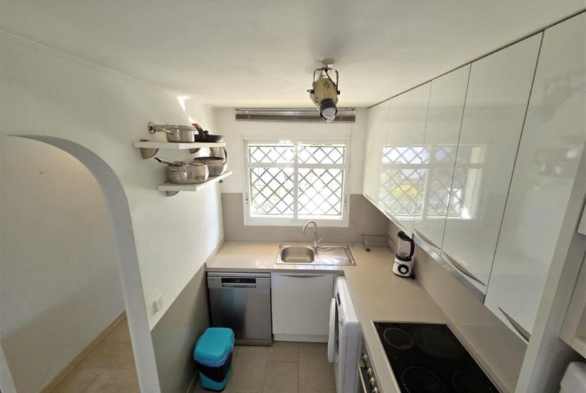 R5407966-Apartment-For-Sale-Nueva-Andalucia-Top-Floor-Apartment-2-Beds-80-Built-12