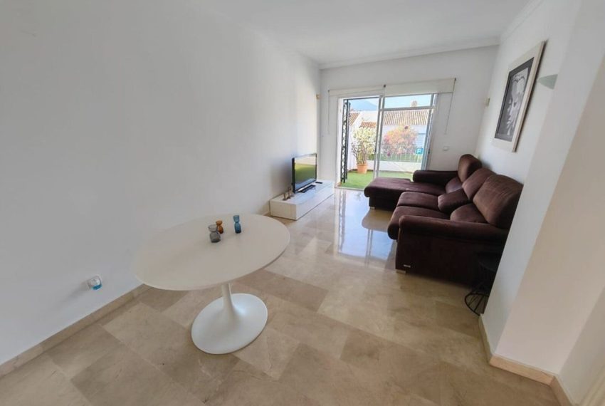 R5407966-Apartment-For-Sale-Nueva-Andalucia-Top-Floor-Apartment-2-Beds-80-Built-2