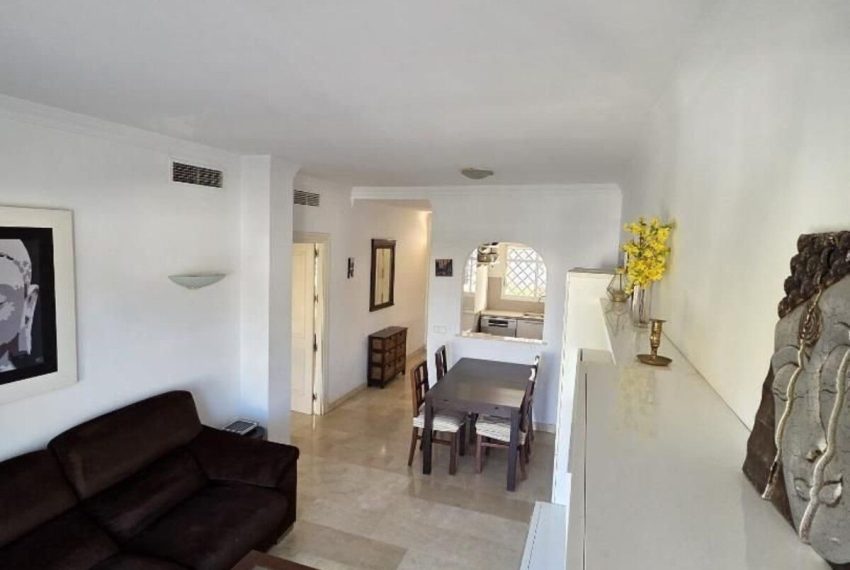 R5407966-Apartment-For-Sale-Nueva-Andalucia-Top-Floor-Apartment-2-Beds-80-Built-9