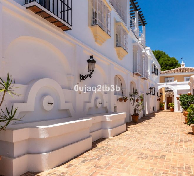 R5408005-Image 1-Townhouse - 3 Beds - 140 Built