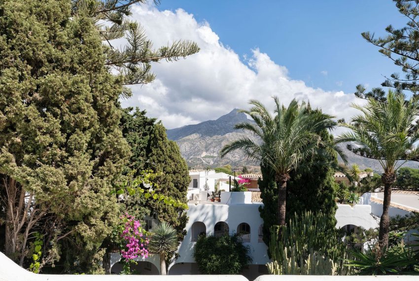 R5408032-Apartment-For-Sale-Nueva-Andalucia-Penthouse-Duplex-2-Beds-73-Built-3