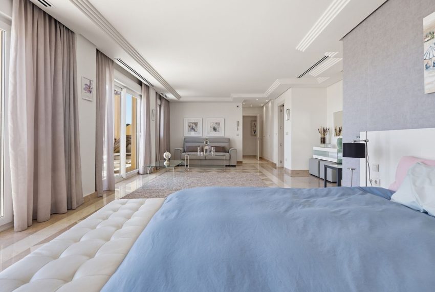R5408089-Apartment-For-Sale-Nueva-Andalucia-Penthouse-Duplex-2-Beds-222-Built-17