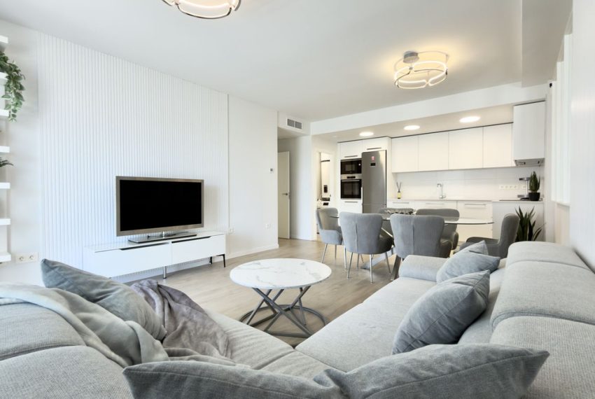R5408479-Apartment-For-Sale-Nueva-Andalucia-Middle-Floor-Apartment-3-Beds-120-Built