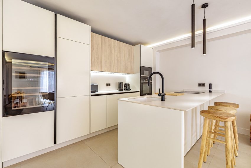 R5408581-Apartment-For-Sale-Marbella-Middle-Floor-Apartment-3-Beds-150-Built-1