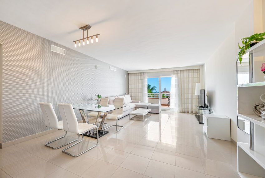 R5408812-Apartment-For-Sale-Estepona-Penthouse-2-Beds-106-Built-3