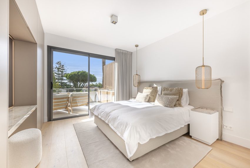 R5410705-Apartment-For-Sale-The-Golden-Mile-Middle-Floor-Apartment-3-Beds-210-Built-19