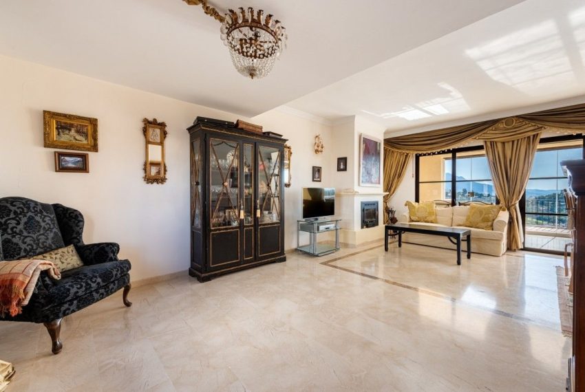 R5411266-Apartment-For-Sale-Benahavis-Duplex-3-Beds-188-Built-2