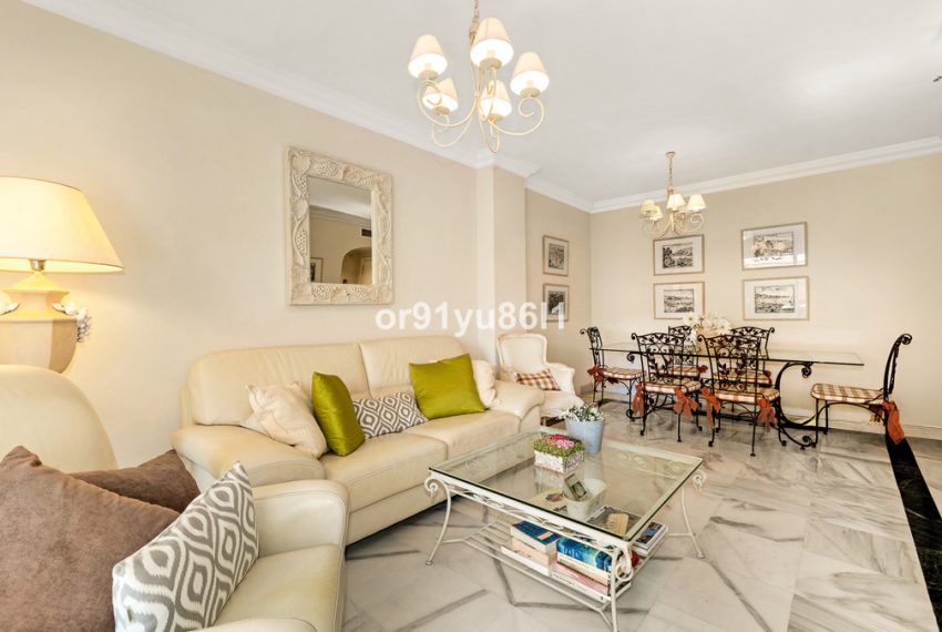 R5411851-Apartment-For-Sale-The-Golden-Mile-Ground-Floor-Apartment-2-Beds-120-Built-4