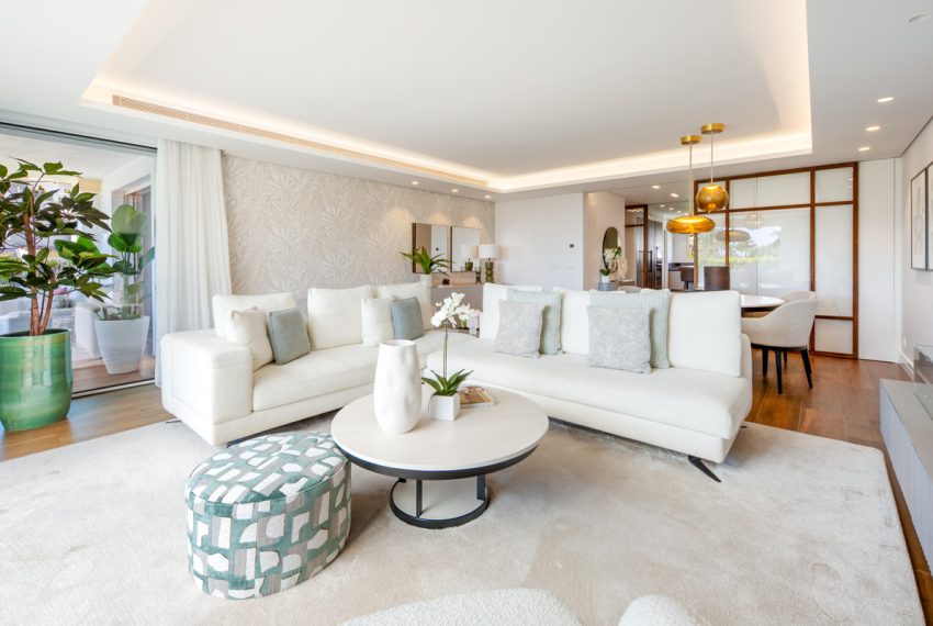 R5411893-Apartment-For-Sale-The-Golden-Mile-Middle-Floor-Apartment-3-Beds-168-Built-2