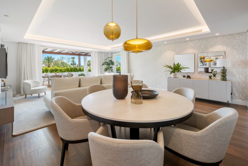 R5411893-Apartment-For-Sale-The-Golden-Mile-Middle-Floor-Apartment-3-Beds-168-Built-6
