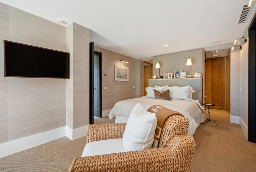 R5411896-Apartment-For-Sale-The-Golden-Mile-Middle-Floor-Apartment-1-Beds-120-Built-14