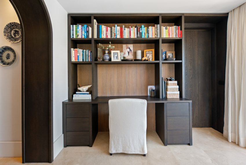 R5411896-Apartment-For-Sale-The-Golden-Mile-Middle-Floor-Apartment-1-Beds-120-Built-3