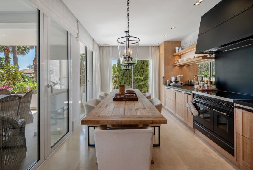 R5411896-Apartment-For-Sale-The-Golden-Mile-Middle-Floor-Apartment-1-Beds-120-Built-8