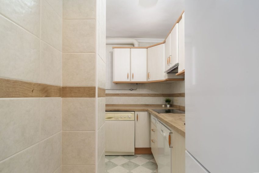 R5412400-Apartment-For-Sale-Marbella-Top-Floor-Apartment-2-Beds-70-Built-6
