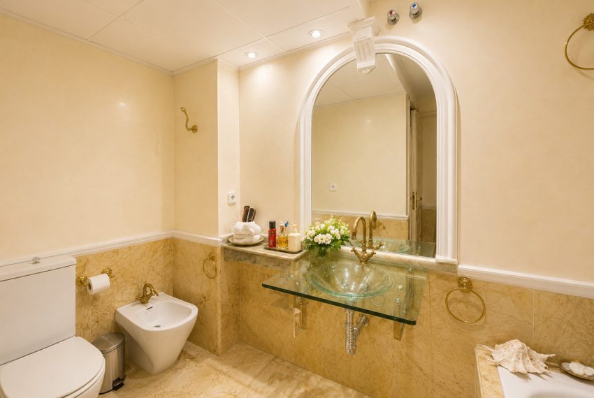 R5412613-Apartment-For-Sale-Puerto-Banus-Ground-Floor-Apartment-2-Beds-155-Built-17
