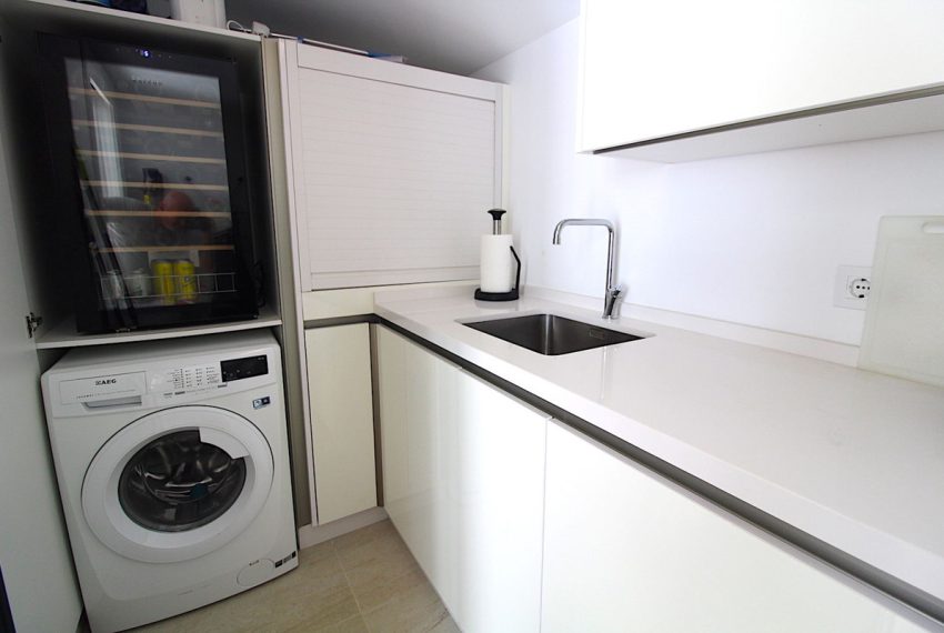 R5413072-House-For-Sale-Aloha-Semi-Detached-House-4-Beds-191-Built-7