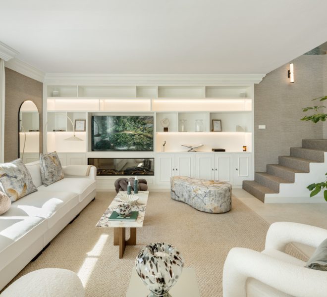 R5413540-Image 1-Penthouse Duplex - 5 Beds - 231 Built