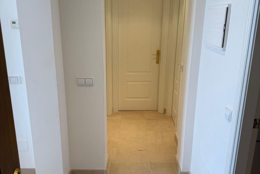 R5413726-Apartment-For-Sale-Benahavis-Penthouse-2-Beds-123-Built-13
