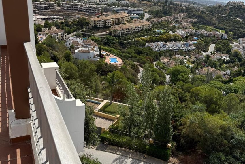 R5413726-Apartment-For-Sale-Benahavis-Penthouse-2-Beds-123-Built-7