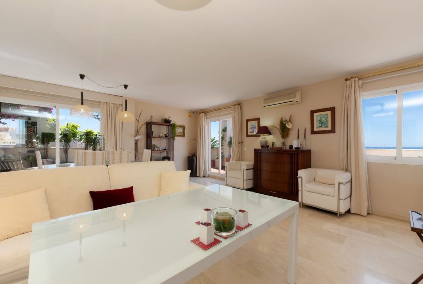 R5414803-Apartment-For-Sale-Estepona-Penthouse-3-Beds-175-Built-2